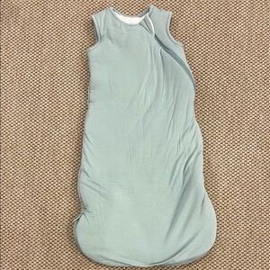 Kyte Baby Sleep Bag Wearable Blanket 2.5
Tog - 0-6 Months - Sage - never worn